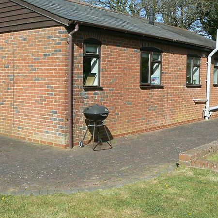 Swallows Retreat Villa Fordingbridge Exterior photo